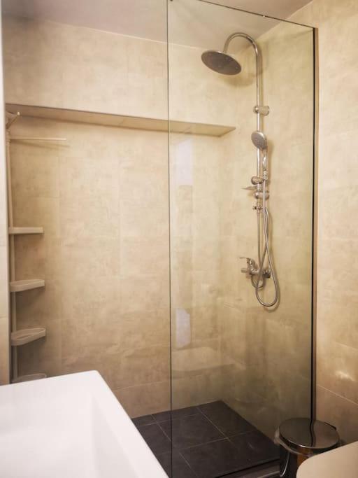 Oliva Loft Apartment Ermoupoli Luaran gambar